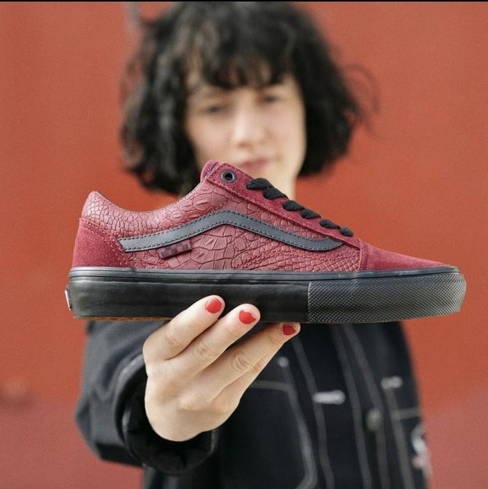 Sepatu VANS X BREANA GEERING OLDSKOOL original