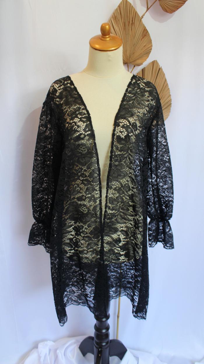 Outer brokat renda