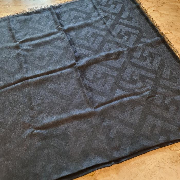 FENDI Scarf/Shawl (Wool) Authentic Full Set + Receipt