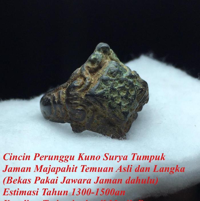 Cincin Kuno Surya Tumpuk Era Majapahit Tahun 1500 an Asli Temuan