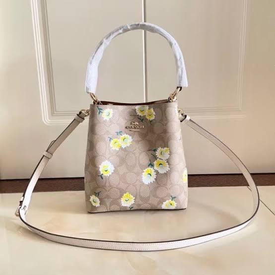 Coach Small Town Bucket in Signature Canvas with Daisy Print