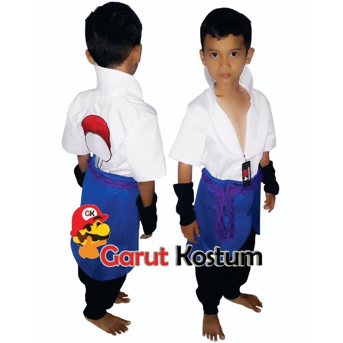 Kostum sasuke