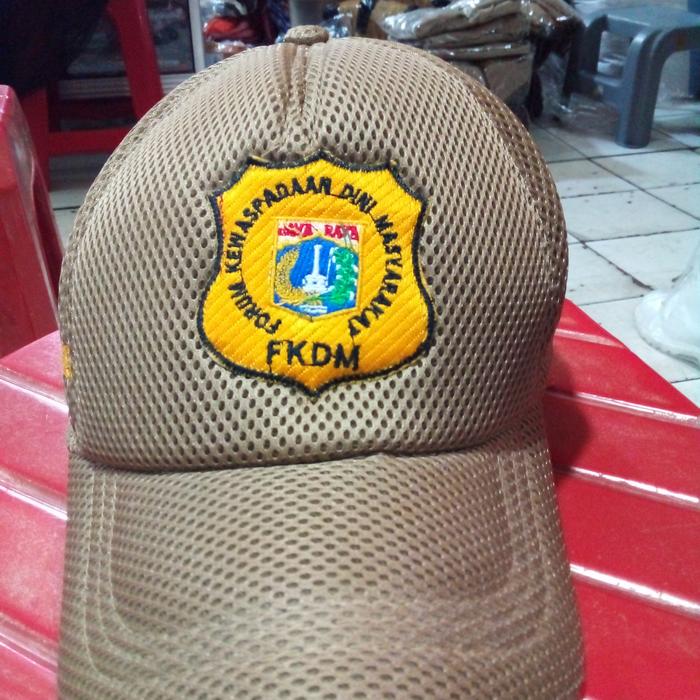 topi FKDM