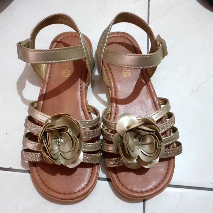 sepatu anak perempuan smart fit preloved