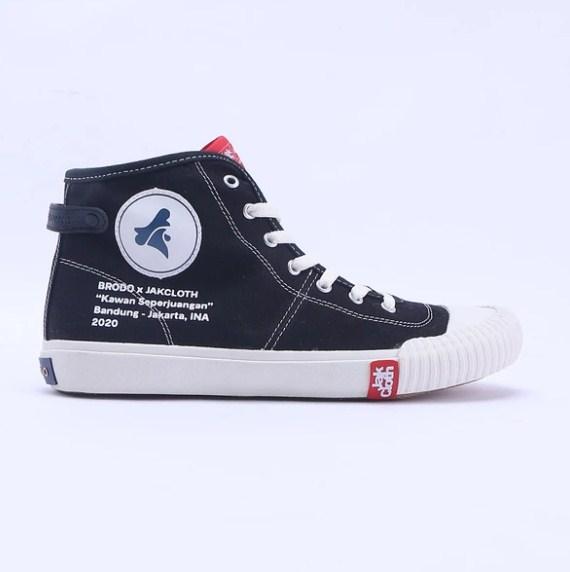 SEPATU JAKCLOTH X BRODO JAKBRO VULCAN HI