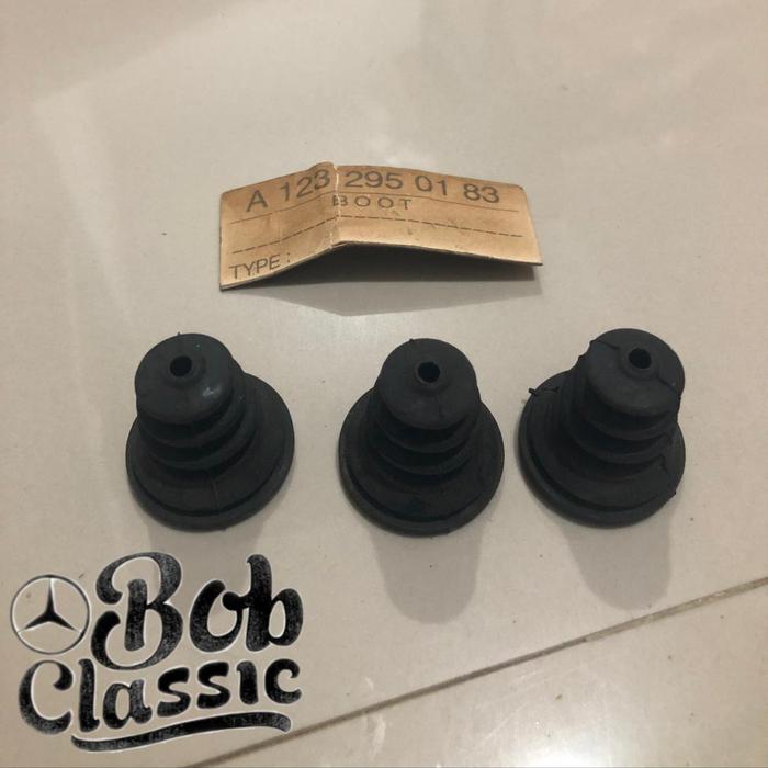 BOOT W107 W115 W123 123 295 01 83