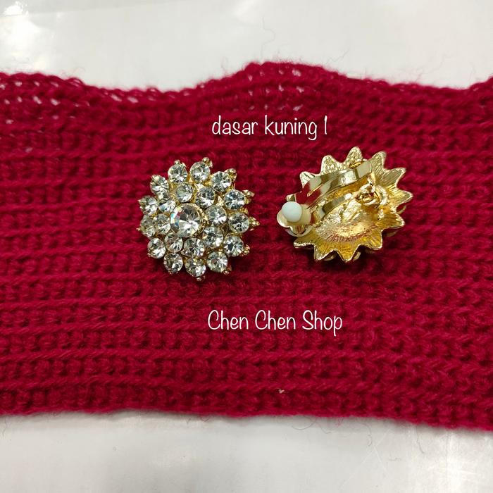 Giwang jepit/giwang kebaya/anting kebaya besar