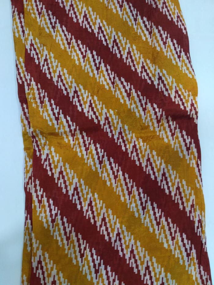 Kain Sutra Meteran Tenun Tangan Motif Co Bo' Miring Khas Bugis
