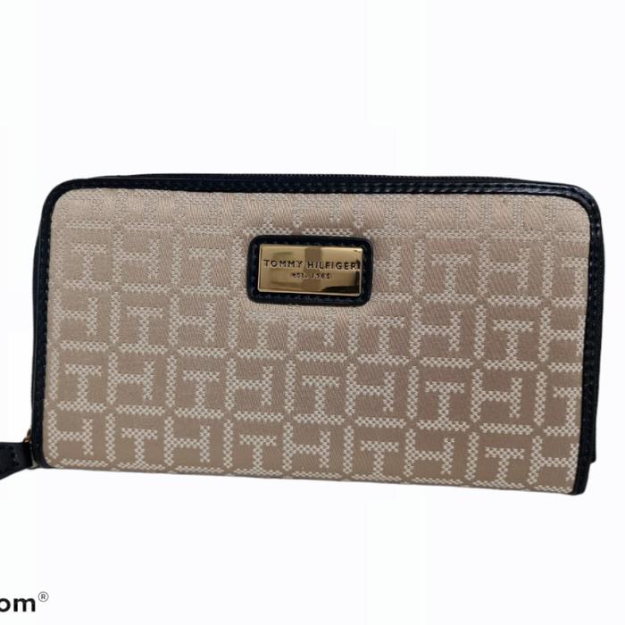 Dompet Wanita Tommy hilfiger Dome Bar