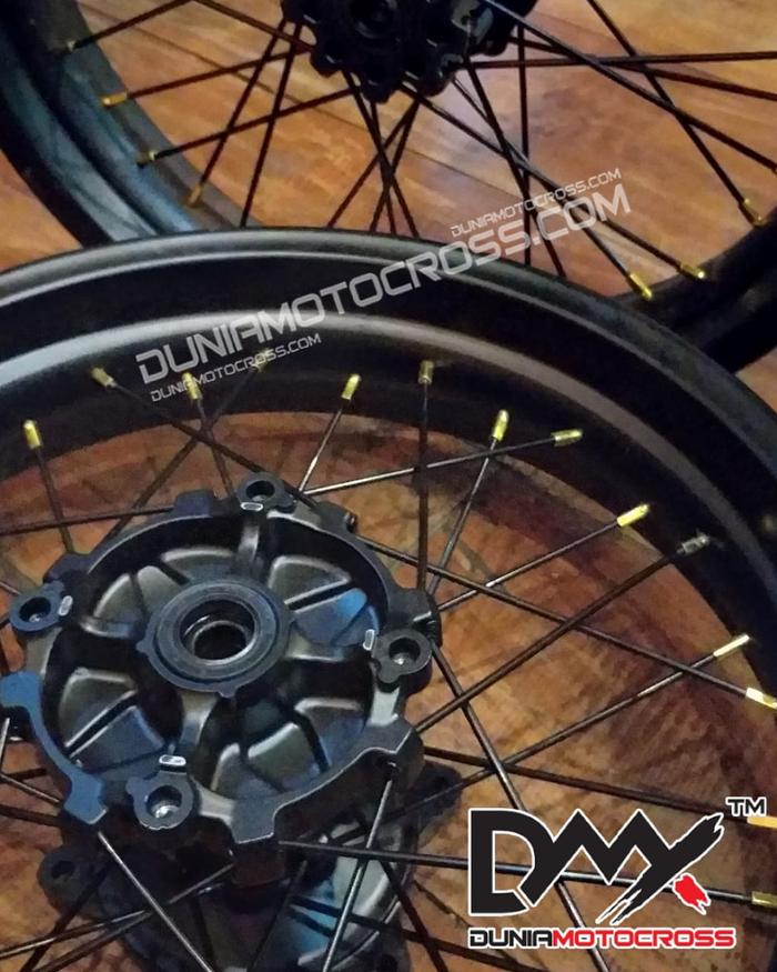 wheel set supermoto ring 17 vrossi xd willwood crf150L