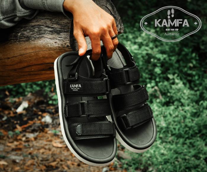 Sandal Gunung Adventure Travelling 3 Strap Kamfa Authentic-Hitam Putih