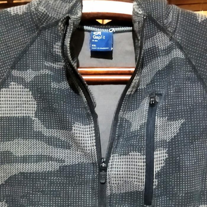 kaos im not humans being dan hoodie gap fit outdoor camo bekas