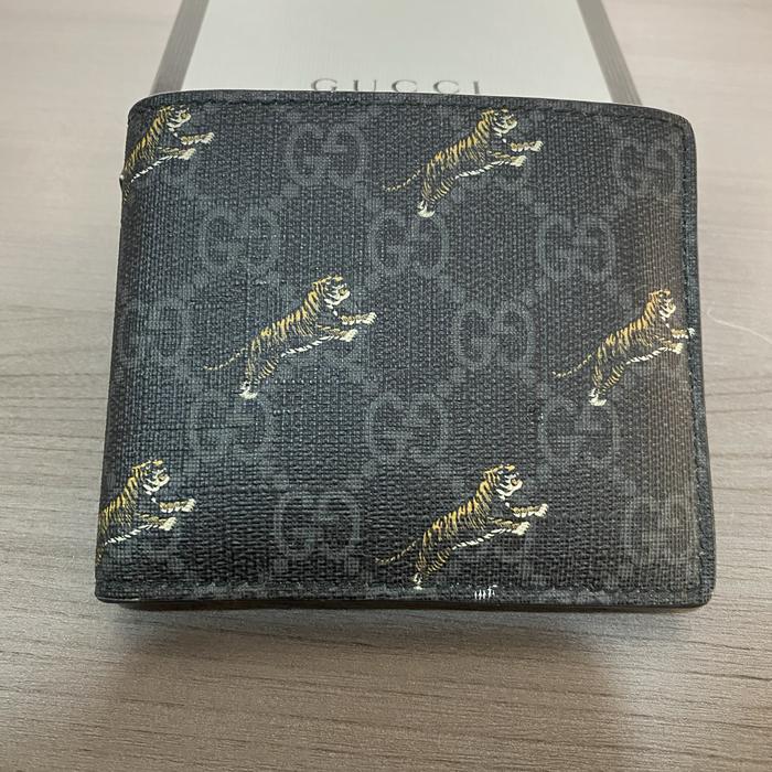 Gucci wallet with tiger print authentic