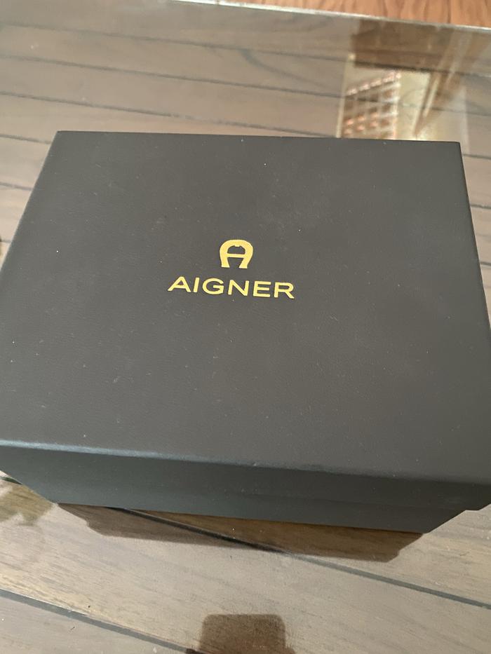 AIGNER BARI A37500