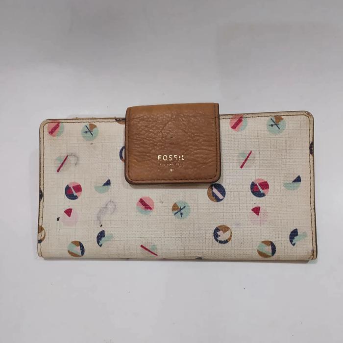 dompet panjang fossil