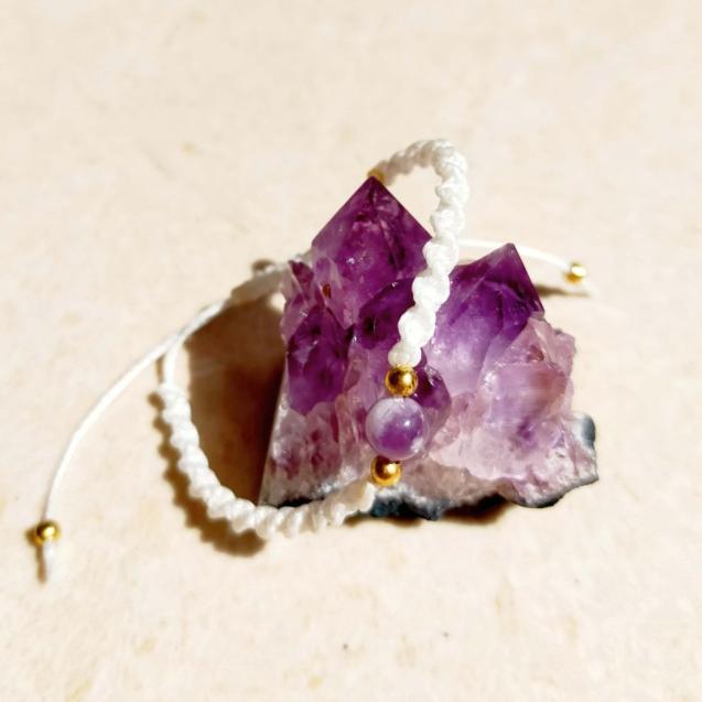 Gelang Tali Macrame Wanita Original Crystal Moon - TWISTY AMETHYST