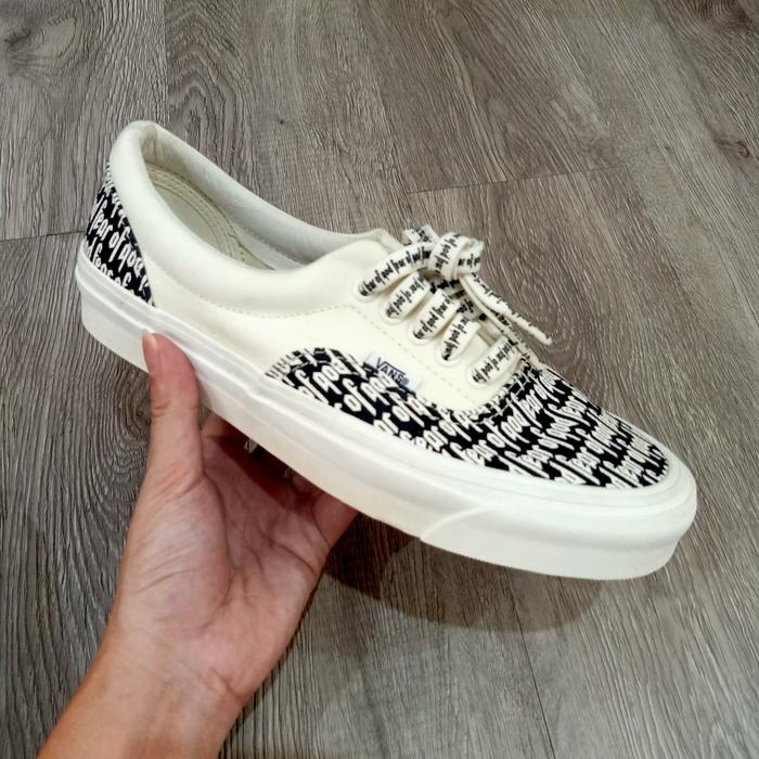 vans x fear of god era 95dx marshmallow
