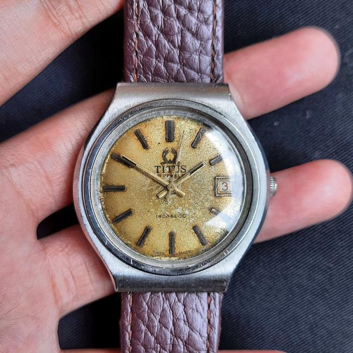 JAM TANGAN KLASIK TITUS