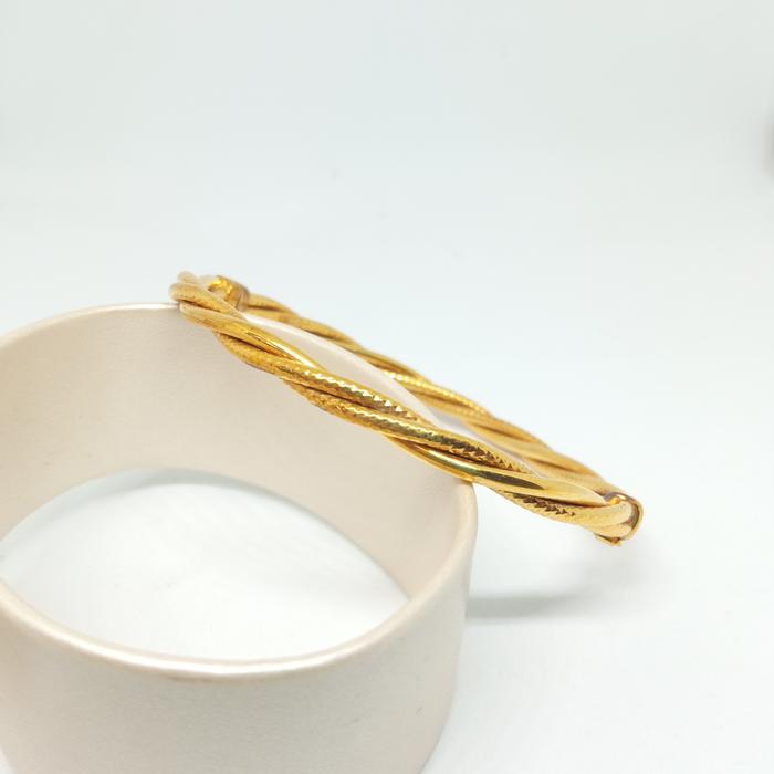 Gelang rotan Emas muda 9k 375% oval