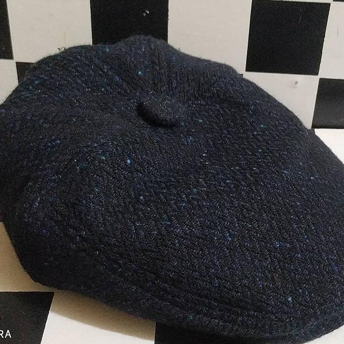 topi flat caps