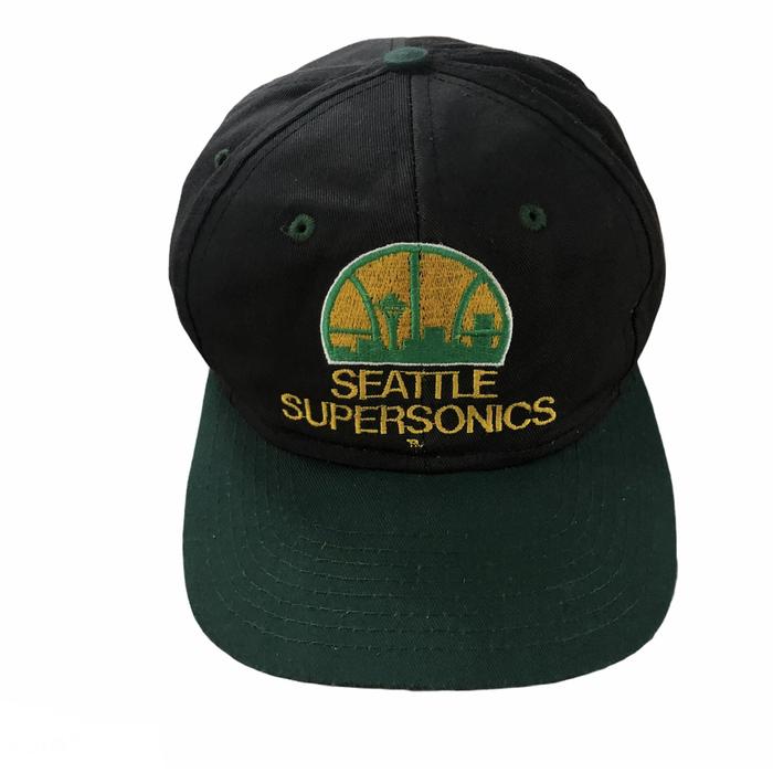 TOPI SNAPBACK VINTAGE SEATTLE SUPERSONICS NBA