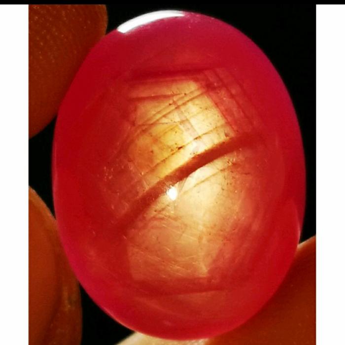 Natural Red Ruby Star Burma Kristal Big Size + Sertifikat Ngr Lab