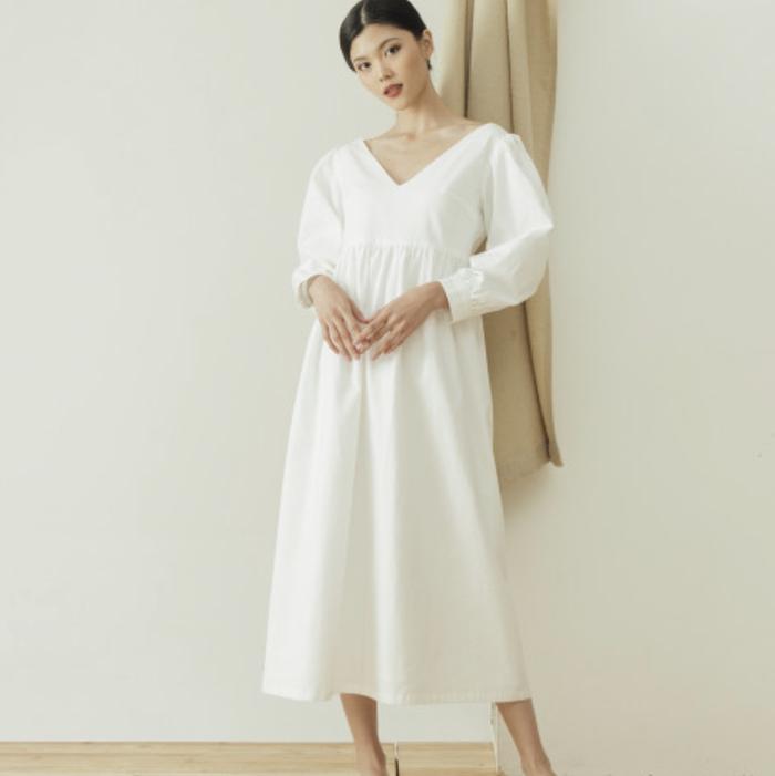 Sovi Atelier x Mmehuillet Ange Dress White size M Brand New