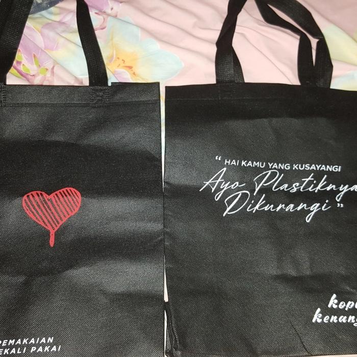 tote bag kopi kenangan tulisan