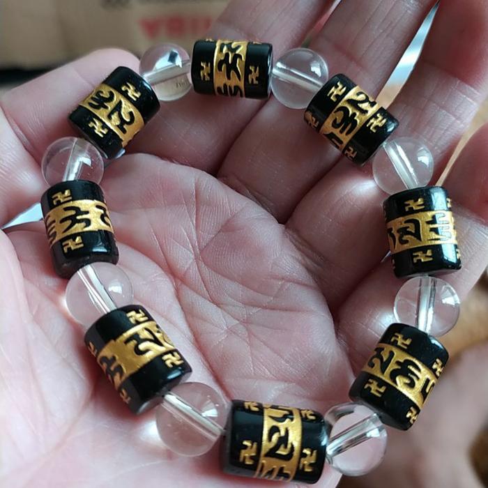 gelang om mani padme hum