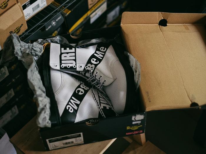 Original Dr martens 1490 (10 eye) x Sex pistols white backhand