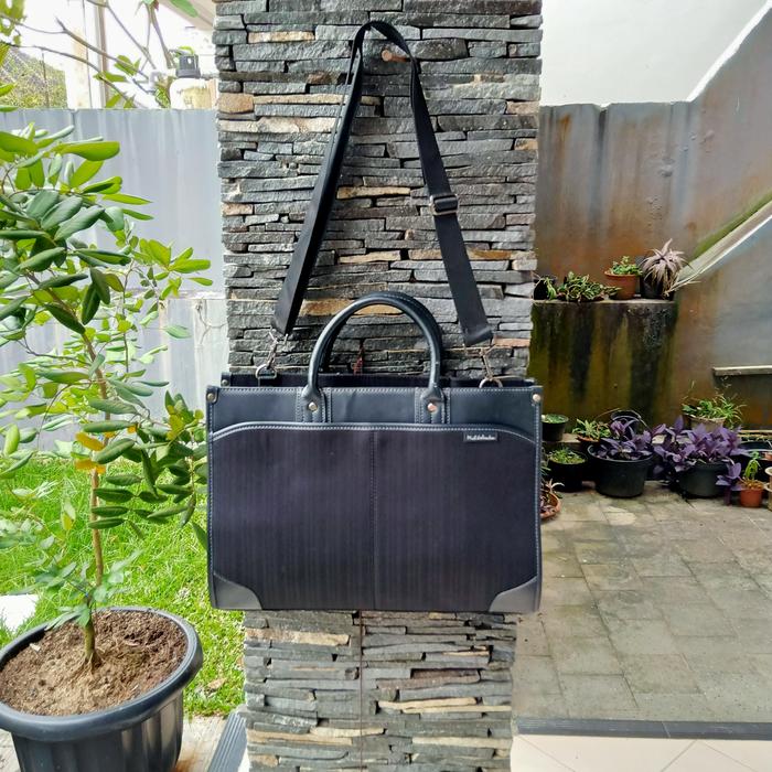 Michiko london mens bag original