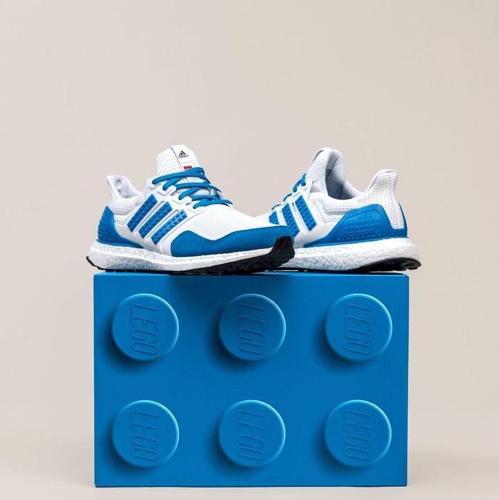 Adidas Ultraboost DNA x LEGO “White/Blue”
