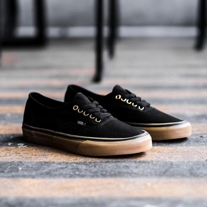 VANS AUTHENTIC BLACK GUM RESMI