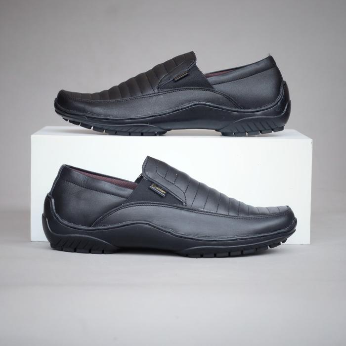 Sepatu Pria Slip On Kulit Cevany Corza ORIGINAL