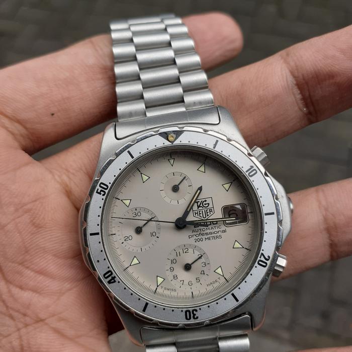 tag heuer prof2000