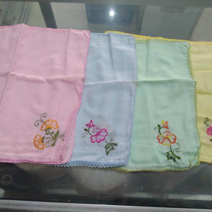 sapu tangan sulam warna