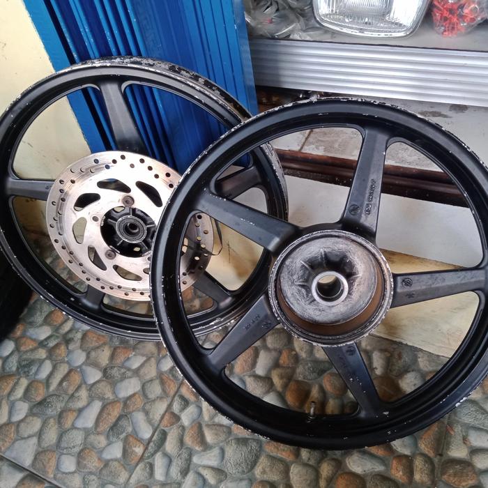 velg vixion original copotan