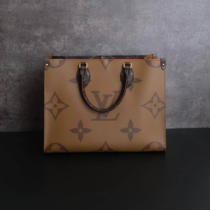 bag LV tas On The Go MM in Reverse Monogram