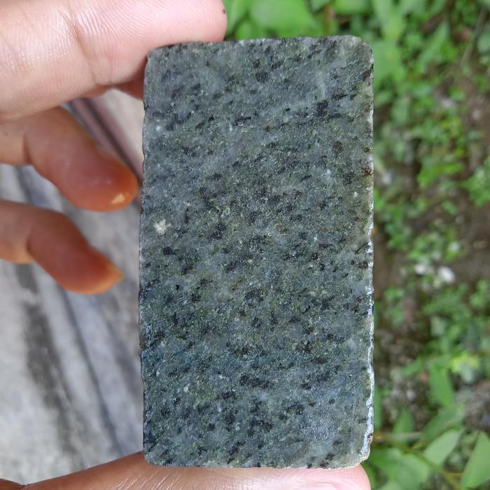 Batu Akik asal Halmahera ( Rough Natural - bukan bacan opal kecubung )