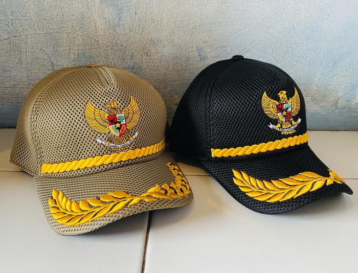 Topi Garuda Pancasila