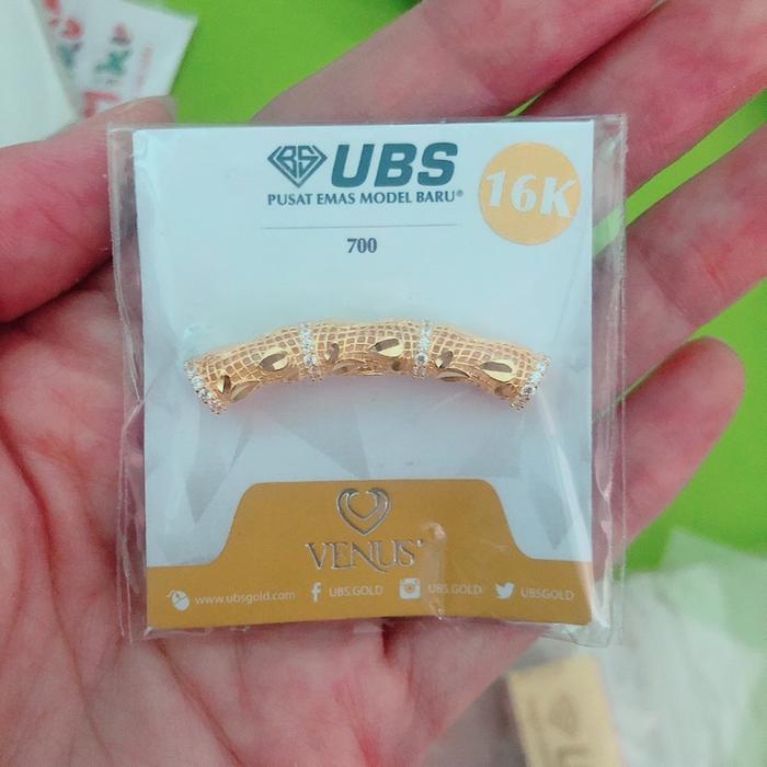 CHARM GELANG LIONTIN PIPA BAMBU DAUN UBS KADAR 700 16 K