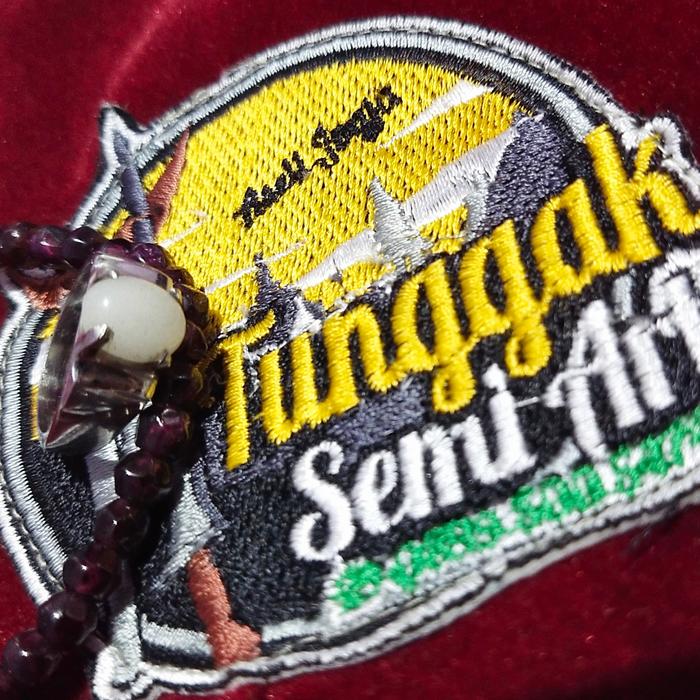 Cincin Batu Fosfor