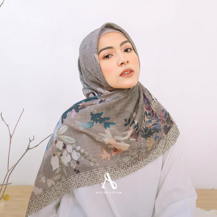 AUTHENTISM ID | Aksara Series Lontara Scarf - Kerudung Segi Empat Motif Lamina Voal Lasercut Premium