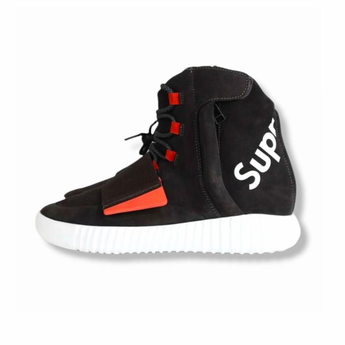 Yeezy 750 Boost Supreme