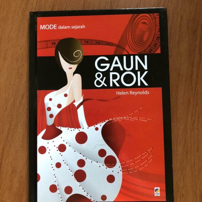 Gaun dan Rok (Helen Reynolds)