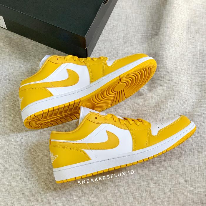 Nike Air Jordan 1 Low Mustard Pollen