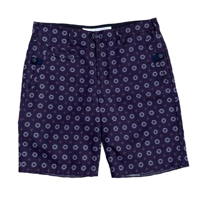 celana white mountaineering
