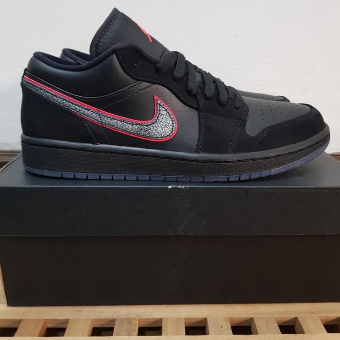 Air Jordan 1 Low Red Orbit