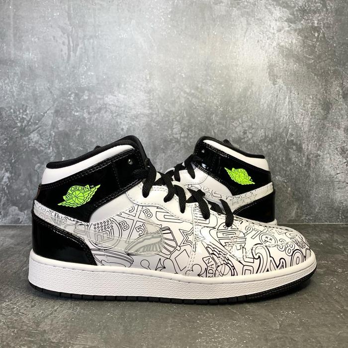 AIR JORDAN 1 MID DIY DOODLE