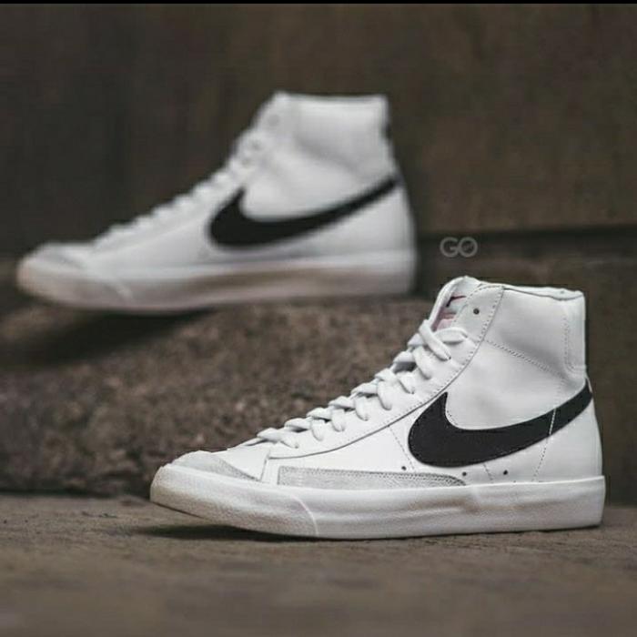 Sepatu Pria Nike Blazer Mid 77 Vintage White Black BQ6806-100 Original